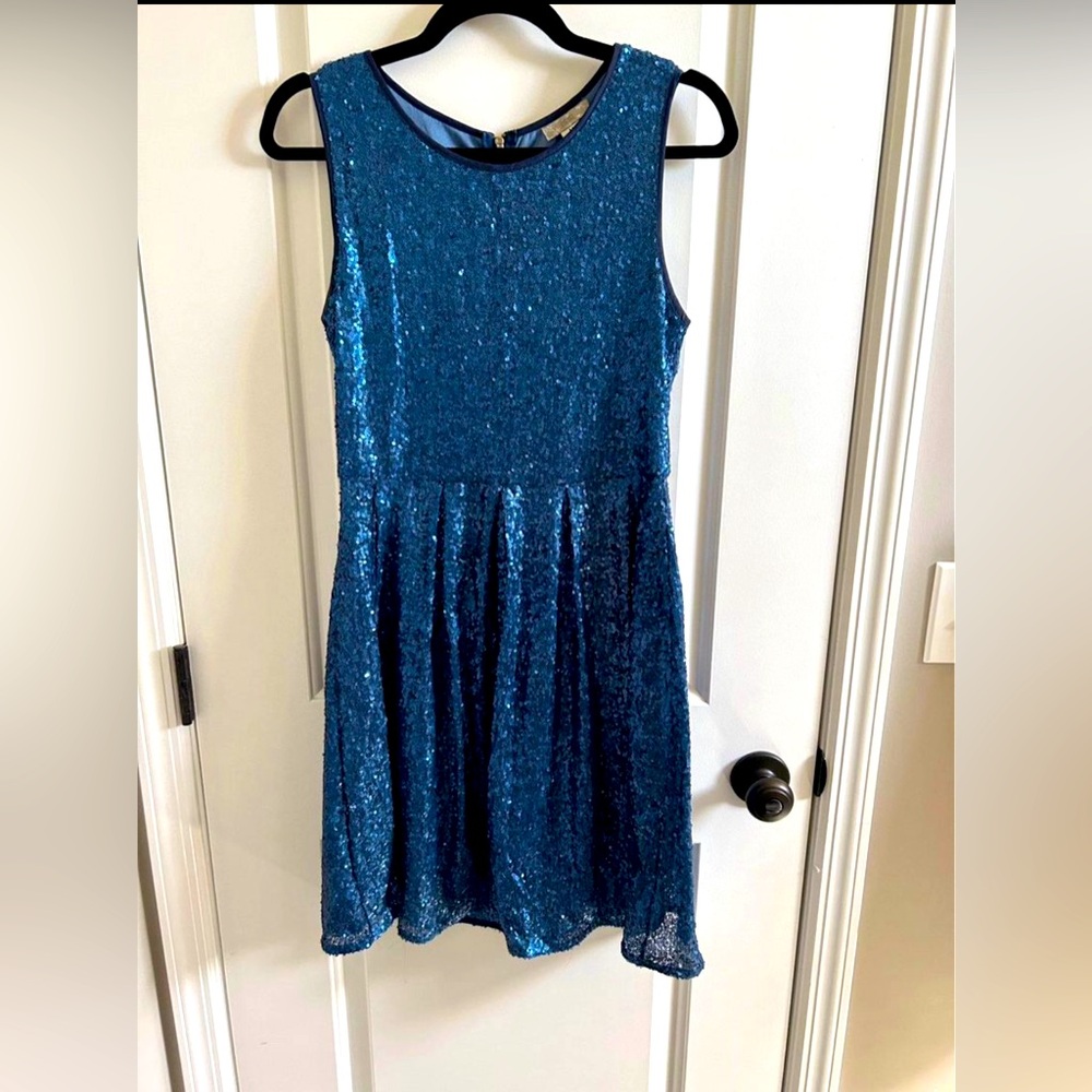 Blue sequins dress size M